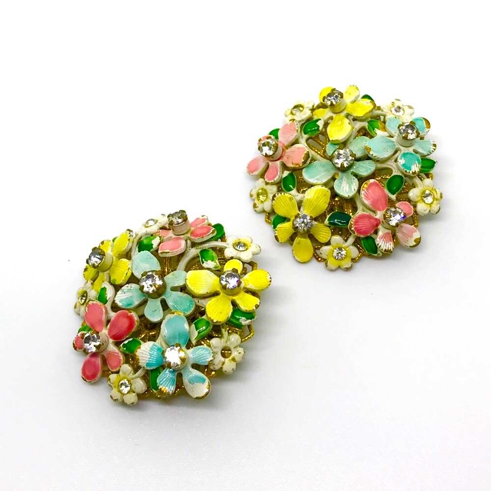 Vintage Floral Clip On Earrings
